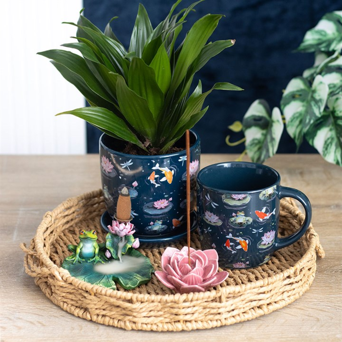 Pond Print Plant Pot with Saucer - Image 5